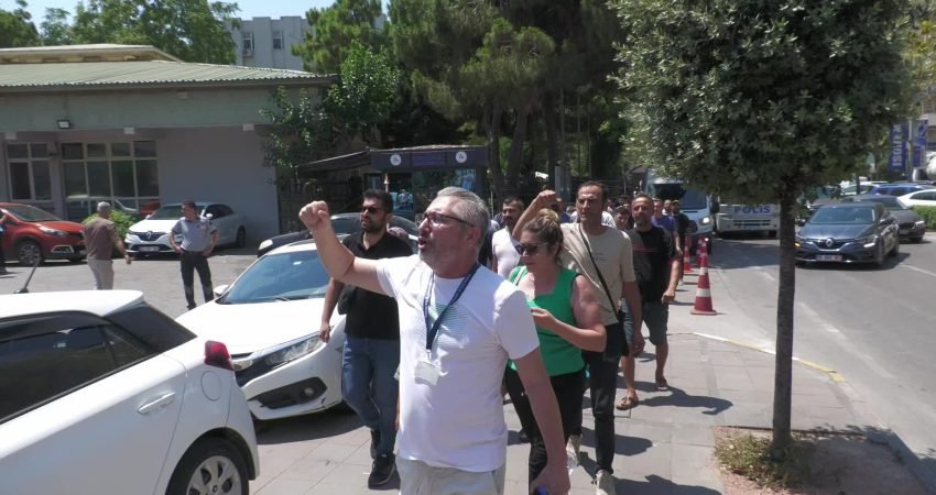 Türkiye Sağlık-İş Sendikası, Dokuz Eylül Üniversitesi Hastanesi'nde görev yapan üyelerine