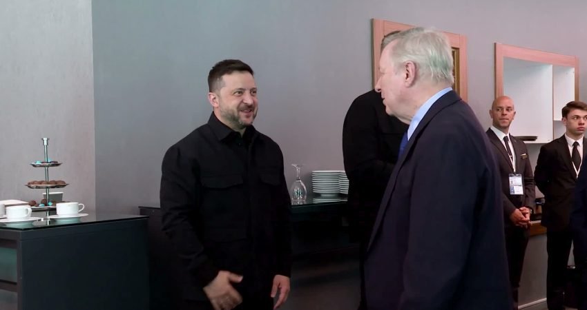 Ukrayna Devlet Başkanı Volodimir Zelenski, ABD Kongresi'nin Cumhuriyetçi ve Demokrat