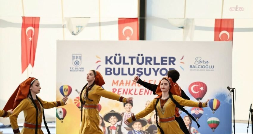Silivri Belediyesi, Uluslararası Halk Dansları Mahalle Meydan Gösterileri kapsamında Ortaköy