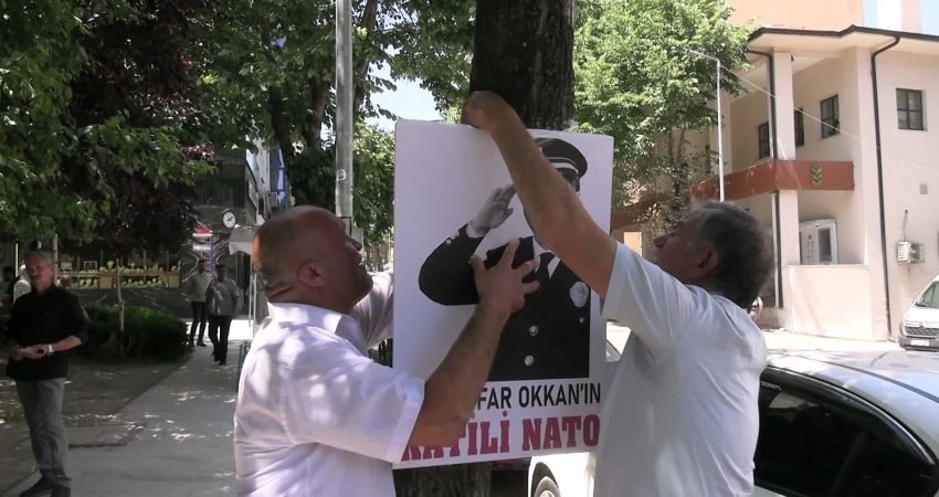 Vatan Partisi üyeleri, NATO'yu protesto etti. Vatan Partisi Bilecik İl