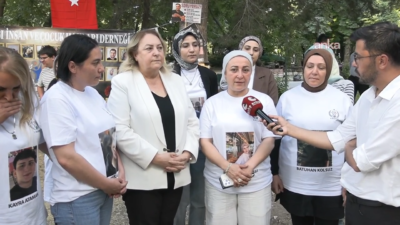 CHP Kadın Kolları Genel Başkanı Ayten Gülsever, Ankara Kurtuluş Parkı’nda