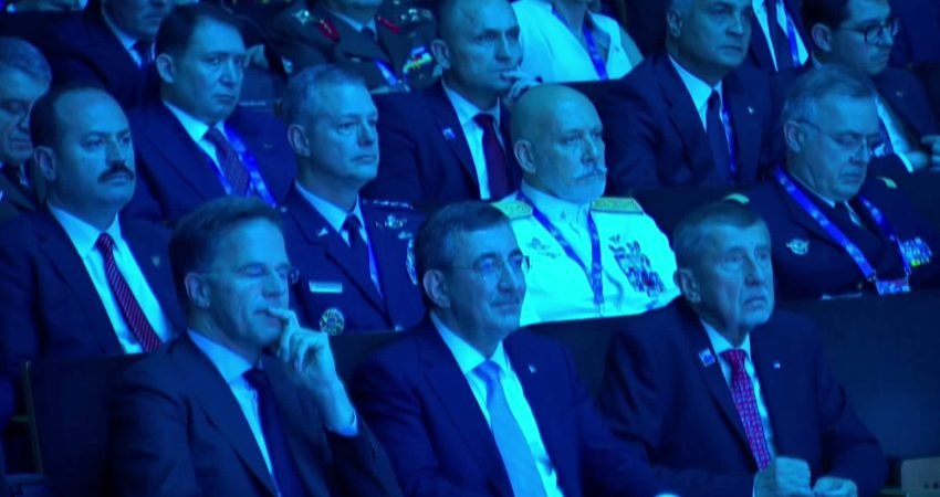 Milli Savunma Bakanı Yaşar Güler, "NATO'nun yüzde 5 savunma yatırım