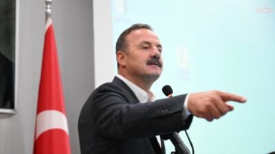 Anahtar Parti Genel Başkanı Yavuz Ağıralioğlu, iktidarın politikalarını eleştirerek, "Vesayetle