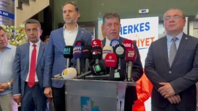 İzmit Belediye Başkanı Fatma Kaplan Hürriyet’in tutuklanarak görevden uzaklaştırılmasının ardından