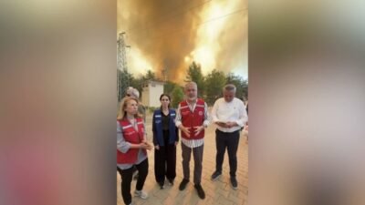 YENİ Parti Muğla Milletvekilleri Cumhur Uzun ve Süreyya Öneş Derici,