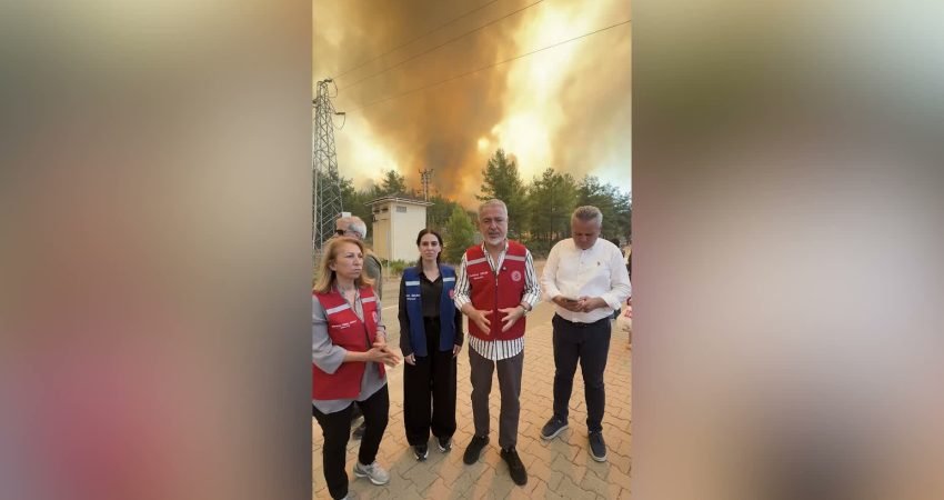 YENİ Parti Muğla Milletvekilleri Cumhur Uzun ve Süreyya Öneş Derici,