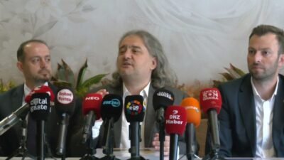 Yeniden Refah Partisi İzmir İl Başkanı Cemal Arıkan, Kemeraltı Çarşısı’nda
