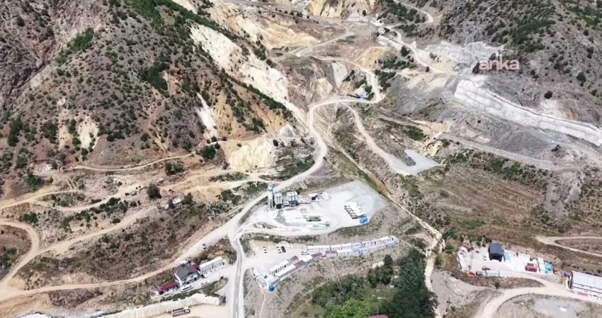 Hod Maden Projesi'ni ziyaret eden Yeşil Artvin Derneği Başkanı Nur Neşe