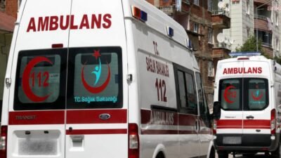 Zonguldak'ın Alaplı ilçesinde "pat pat" olarak bilinen tarım aracının devrilmesi