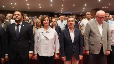 YENİ Parti Eskişehir İl Başkanlığı tarafından rozet takma töreni düzenlendi.
