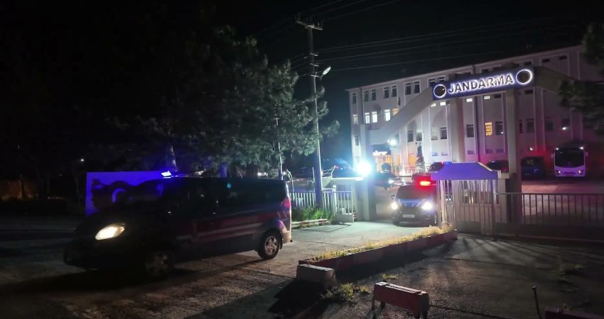 İçişleri Bakanlığı, Jandarma tarafından 28 ilde uyuşturucu madde satıcıları ve