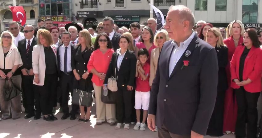 CHP İstanbul İl Başkanı Gürsel Tekin, 30 Ağustos Zafer Bayramı
