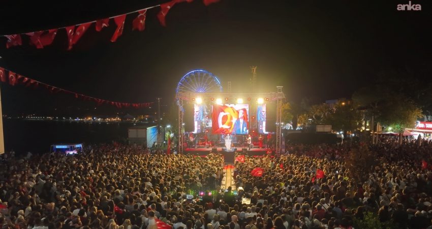 30 Ağustos Zafer Bayramı, Edremit Belediyesi tarafından gerçekleştirecek etkinliklerle büyük