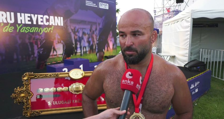 5. Ulugazi Yağlı Güreşleri’nde altın kemerin sahibi Orhan Okulu oldu İstanbul Büyükşehir Belediyesi (İBB) tarafından Maltepe Orhangazi Şehir Parkı’nda düzenlenen