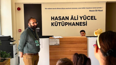 Çocuklar, Hasan Âli Yücel Kütüphanesi’nde gökyüzüne yolculuk yaptı İzmir Büyükşehir Belediyesi Hasan Âli Yücel Kütüphanesi’nde düzenlenen “Yaz Dönemi