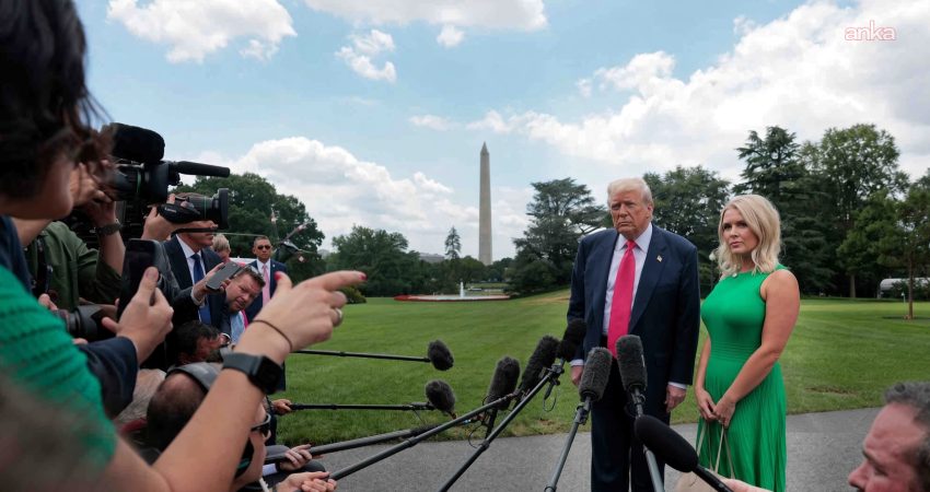 ABD Başkanı Donald Trump, Beyaz Saray Basın Sözcüsü Karoline Leavitt’in