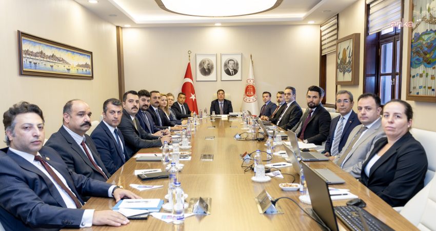 Adalet Bakanlığı'nda "Alo Adalet Projesi"nin hayata geçirilmesine yönelik hazırlıkların ele