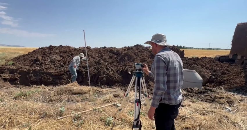 Adıyaman Belediyesi’nden Altınşehir Mahallesi’nde 2 bin 600 metrelik altyapı mesaisi Adıyaman Belediyesi, Altınşehir Mahallesi’nde atık suların açık alana akması nedeniyle