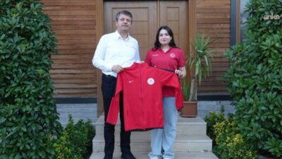 Adıyaman Belediyesi Spor Kulübü’nün başarılı karate sporcusu Hazal Su Günay,