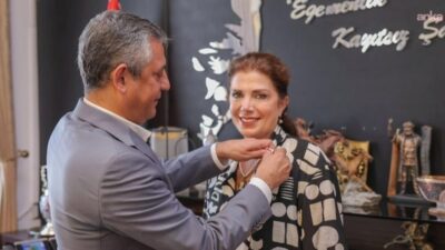 Suikast sonucu öldürülen eski Kültür Bakanı Ahmet Taner Kışlalı'nın eşi