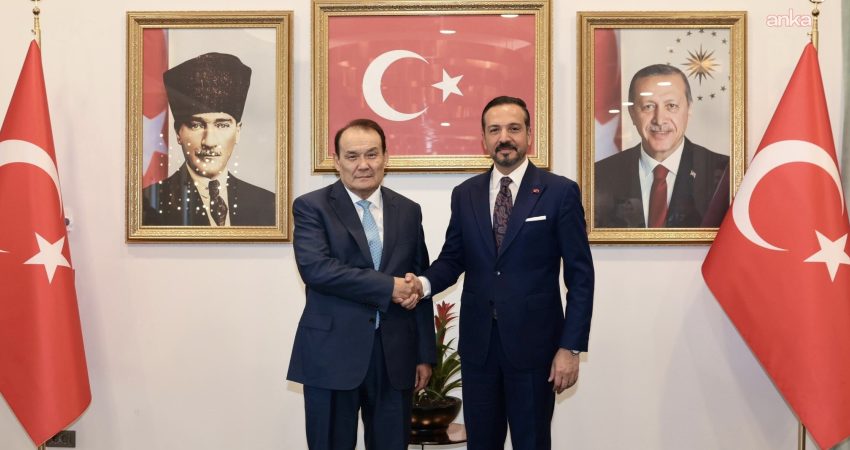 AK Parti Genel Başkan Yardımcısı Zorlu, Türk Yatırım Fonu Başkanı Amreyev ile bir araya geldi AK Parti Genel Başkan Yardımcısı Kürşad Zorlu, Türk Yatırım Fonu Başkanı