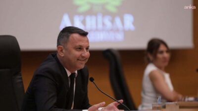 Akhisar Belediye Başkanı Ekrem Kayserili, "Demokrasiyi, adaleti ve halkın iradesini