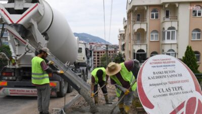 Altınordu Belediyesi, kent merkezinde yaya ulaşımını daha güvenli ve konforlu