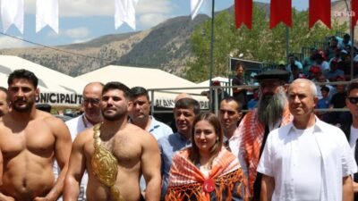 Antalya Büyükşehir Belediyesi Başkan Vekili Büşra Özdemir, Alanya Belediyesi tarafından