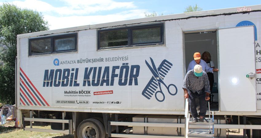 Antalya Büyükşehir Belediyesi, kent merkezine uzak mahallelerde ve özellikle ulaşımın
