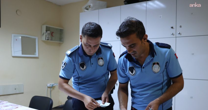 Antalya Büyükşehir Belediyesi zabıta ekipleri, kent genelinde sürdürdüğü rutin denetimler