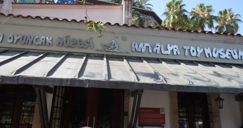 Antalya Büyükşehir Belediyesi’nin önemli kültürel alanlarından biri olan Antalya Oyuncak