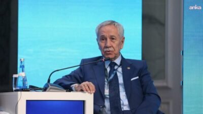 Eski TBMM Başkanı Bülent Arınç, Ahmet Davutoğlu'nun partisini kapatmasına ilişkin