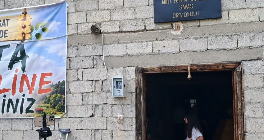 Artvin’in Şavşat ilçesine bağlı Savaş Köyü’nde kadınlar tarafından düzenlenen “Mokta