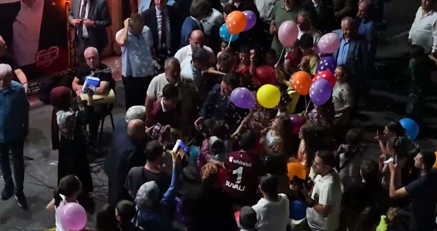 Ortahisar Belediyesi’nin yaz aylarında çocukları ve aileleri kültür, sanat ve