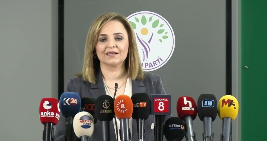 DEM Parti Sözcüsü Ayşegül Doğan, İmralı heyetinin görüşmelerine ilişkin sızdırıldığı