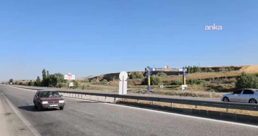 Aziziye Belediyesi’nden “Önce iş yapıldı, sonra ihale açıldı” iddialarına yanıt: Gerçeği yansıtmıyor Erzurum'da merkez Aziziye Belediyesi'nin mahalle girişleri ve parklarda kullanılmak üzere