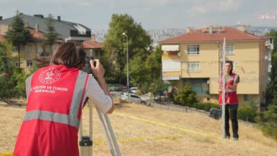 Kültür ve turizm bakanı Mehmet Nuri Ersoy, Bahçelievler-Emek bölgesindeki Frig