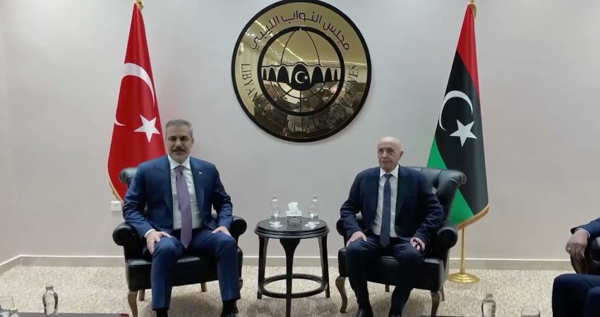 Dışişleri Bakanı Hakan Fidan, Bingazi'de Temsilciler Meclisi Başkanı Agila Salih