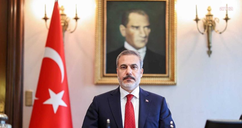 Dışişleri Bakanı Hakan Fidan, yarın Mısır'a ziyarette bulunacak. Mısır Cumhurbaşkanı