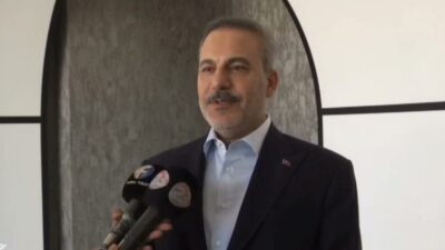 Dışişleri Bakanı Hakan Fidan, Suriye Demokratik Güçleri'nin (SDG) fesih kararını