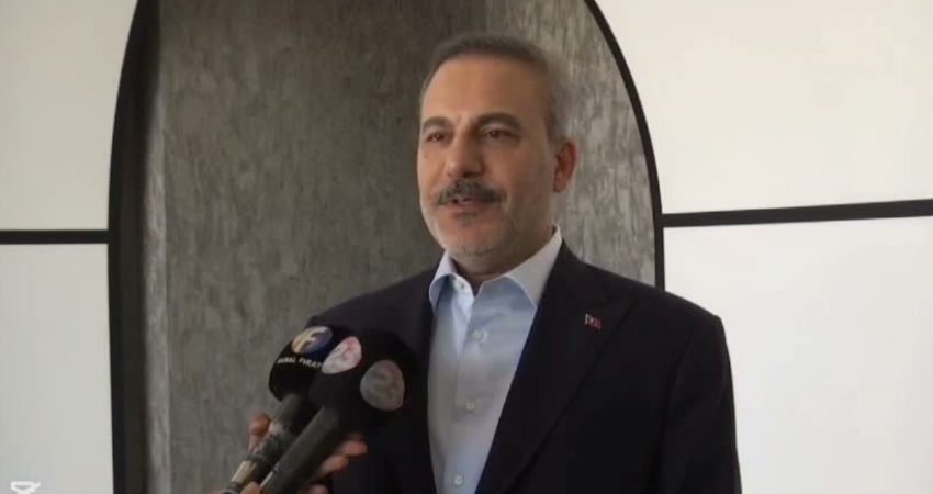 Dışişleri Bakanı Hakan Fidan, Suriye Demokratik Güçleri'nin (SDG) fesih kararını