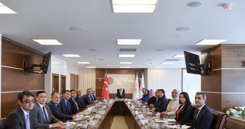 Aile ve Sosyal Hizmetler Bakanı Mahinur Özdemir Göktaş, Azerbaycan Büyükelçisi Reşad