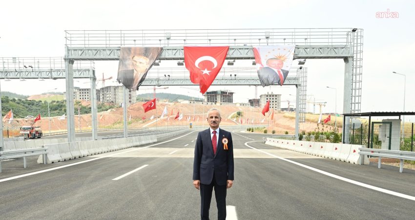 Bakan Uraloğlu: “Akıncı Gişeleri’nde Serbest Geçiş Sistemi devreye alındı” Ulaştırma ve Altyapı Bakanı Abdulkadir Uraloğlu, Akıncı Gişeleri'nde Serbest Geçiş