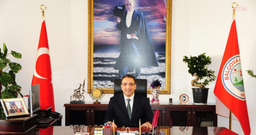 Balçova Belediye Başkanı Onur Yiğit görevine iade edildi İçişleri Bakanlığı, hakkında yürütülen soruşturmada tutuklanan Balçova Belediye Başkanı Onur