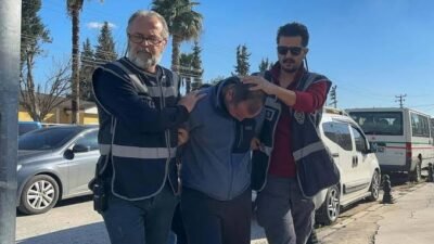 Muğla'nın Milas ilçesinde boşanma aşamasındaki eşi Özlem Arslan'ı (39) bıçaklayarak