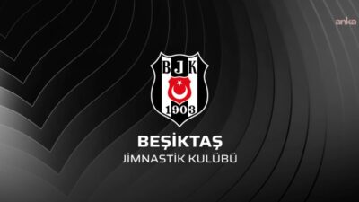 Beşiktaş, Sırp futbolcu Dusan Vlahovic’in transferi için oyuncuyla görüşmelere başlandığını