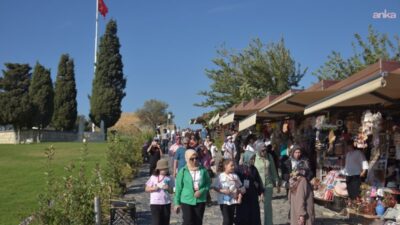 Bilecikliler, Çanakkale gezisi ile bağımsızlık mücadelesinin izlerine tanıklık etti Bilecik Belediyesi’nin 30 Ağustos Zafer Bayramı kutlamaları kapsamında düzenlediği Çanakkale