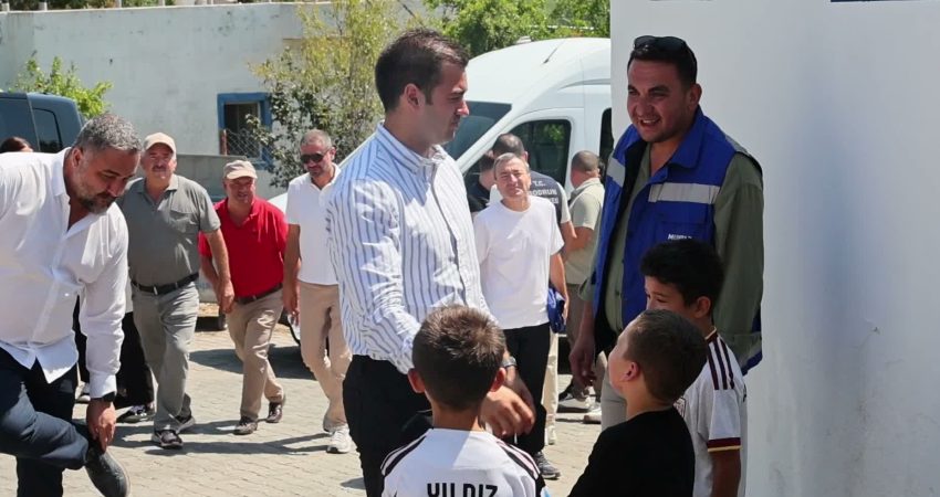 Bodrum Belediye Başkanı Mandalinci, saha ziyaretlerini Karaova’da sürdürdü Bodrum Belediye Başkanı Tamer Mandalinci, Karaova bölgesindeki Kemer ve Tepecik