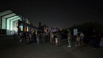 Bornova’da 8 bin 500 yıllık tarihin gölgesinde gökyüzü gözlemi Bornova Belediyesi’nin düzenlediği gökyüzü gözlem etkinlikleri, İzmir'in en eski yerleşim