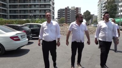 Bornova’ya modern dokunuş… Kazım Dirik ve Erzene’de yol, kaldırım ve peyzaj seferberliği Bornova Belediye Başkanı Ömer Eşki, ilçenin merkezi konumundaki Kazım Dirik